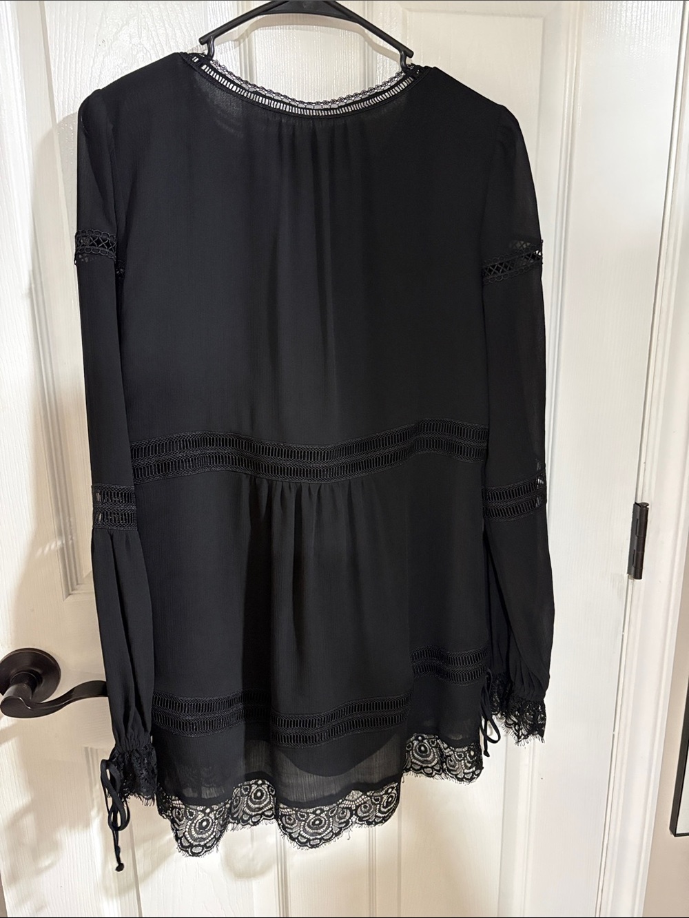 White House Black Market Black Lace-Trim Peasant Top - Picture 4 of 4